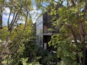 MLS #AR25187621 image #0