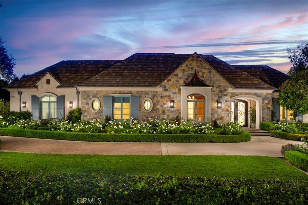 MLS #AR25188109 image #0