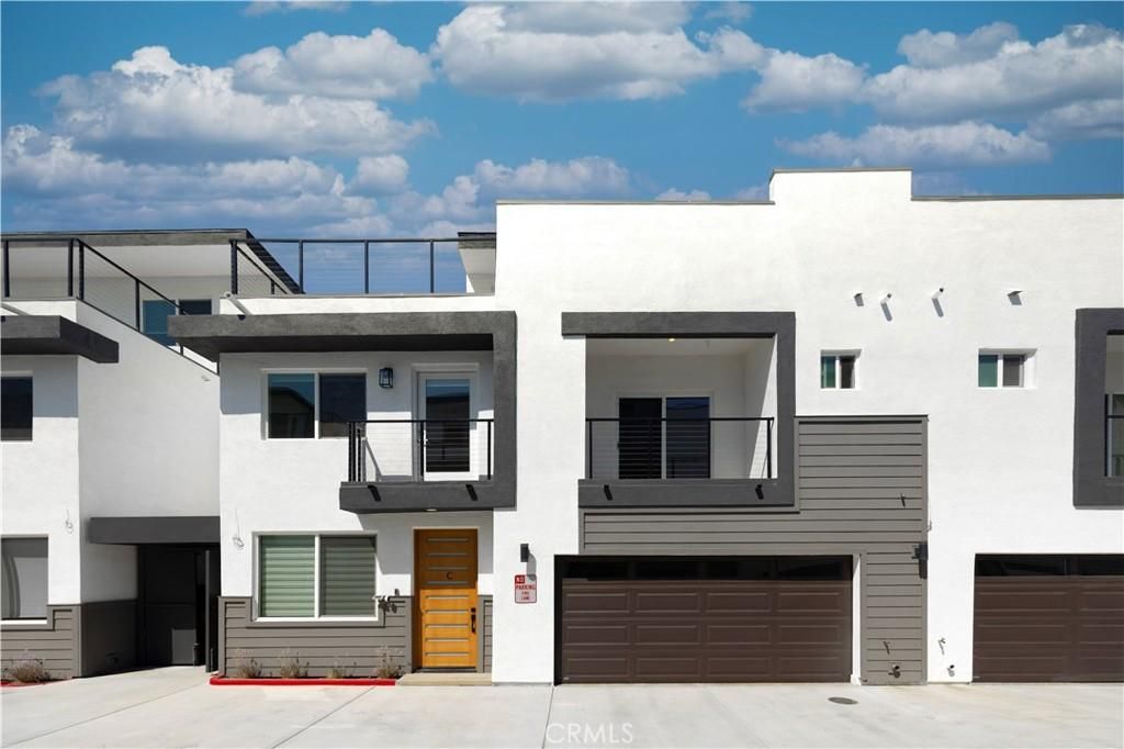 MLS #AR25188380 image #0