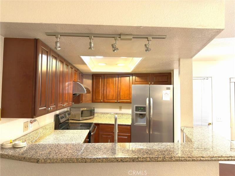 MLS #AR25191679 image #0