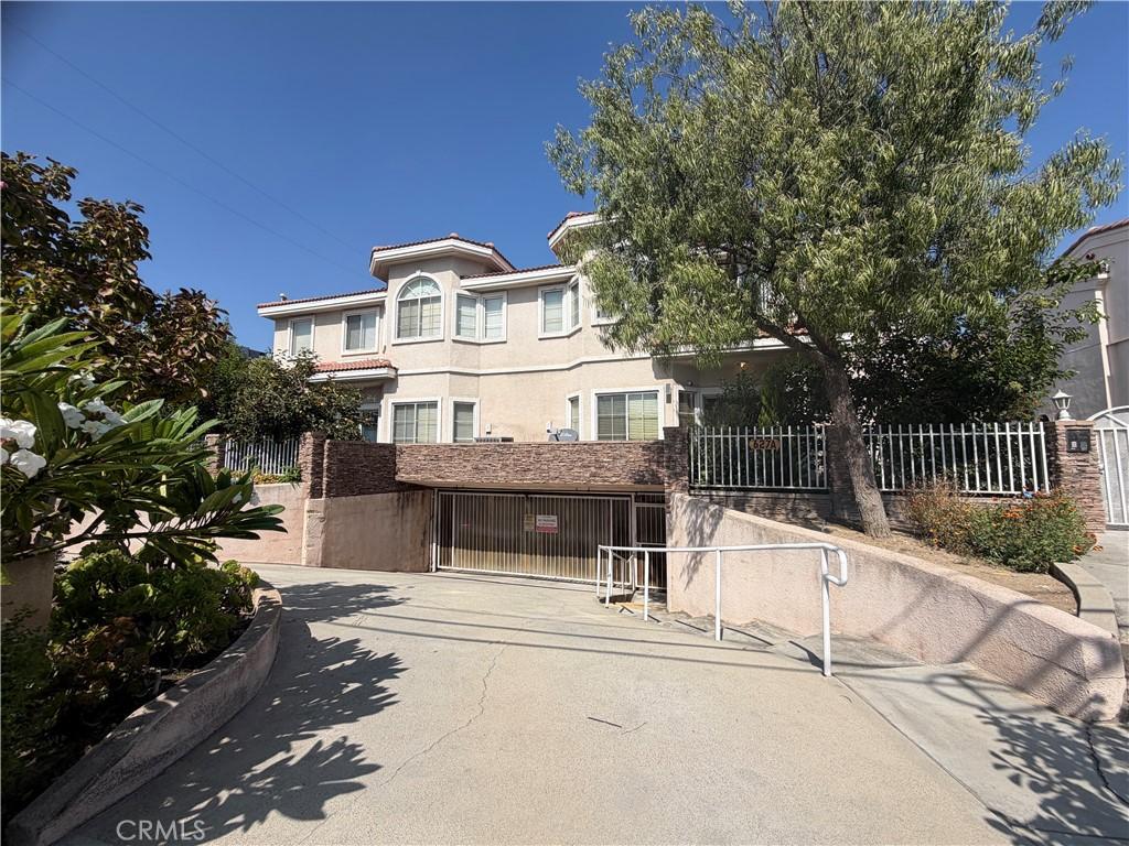 MLS #AR25237969 image #0