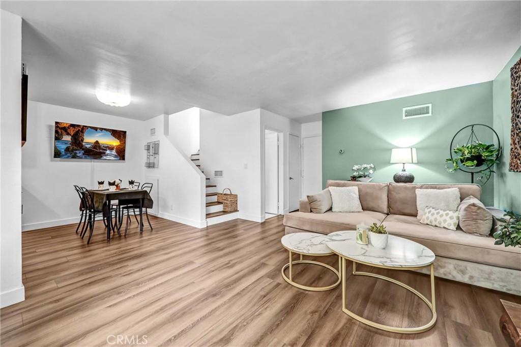 MLS #AR25246248 image #0