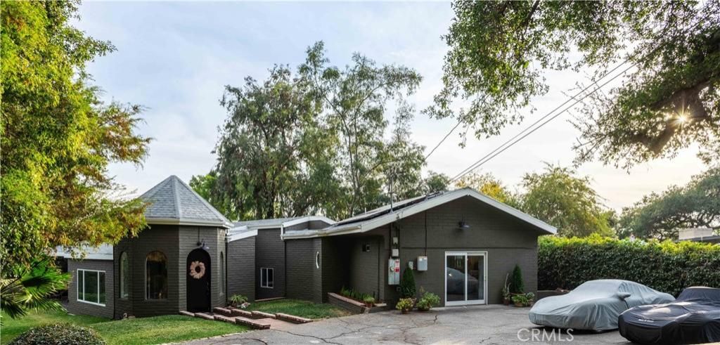 MLS #AR25260743 image #0