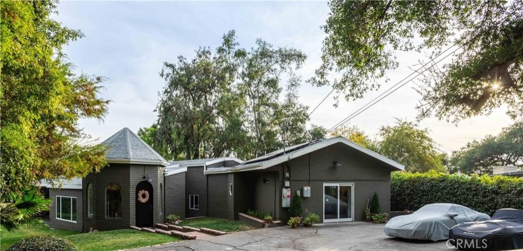 MLS #AR25260743 image #0