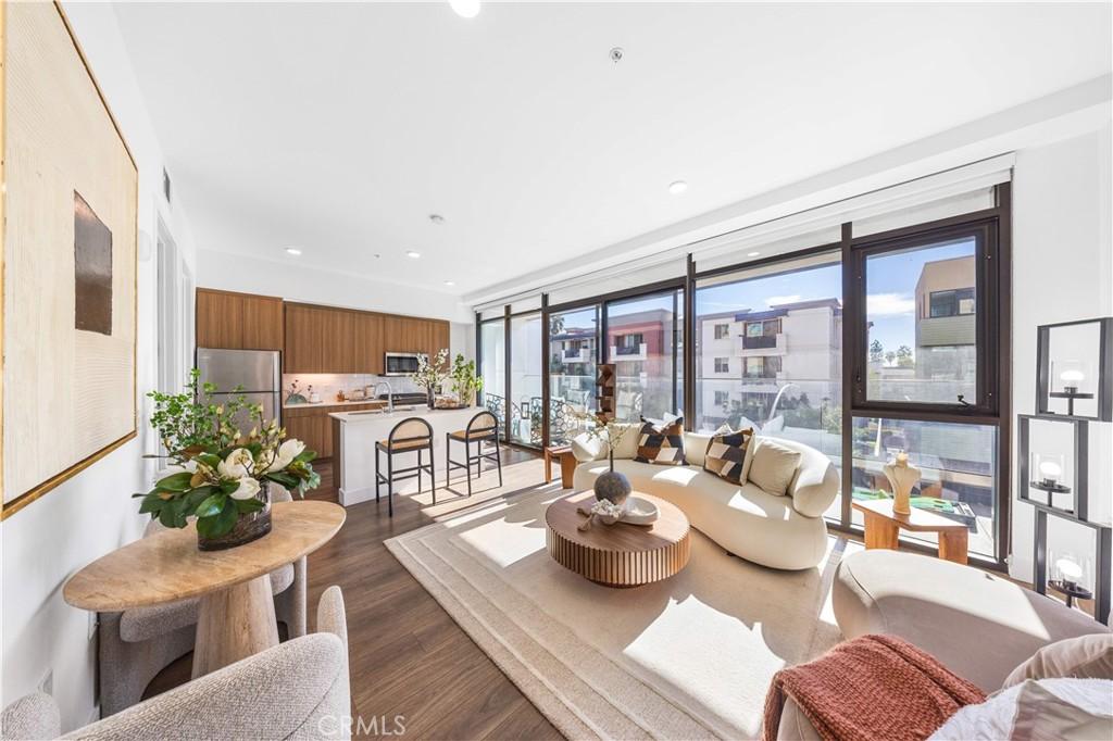 MLS #AR25270391 image #0