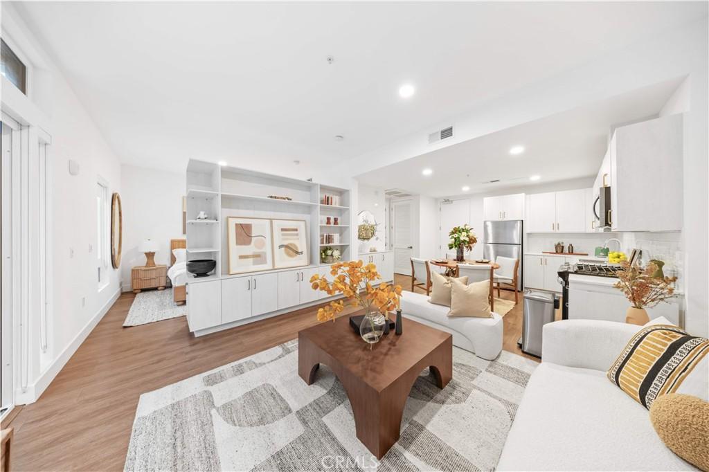 MLS #AR25270394 image #0