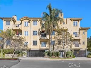 MLS #BB25008479 image #0