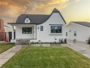 902 N Avon Street Burbank