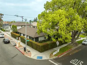 303 S Kenneth Road Burbank