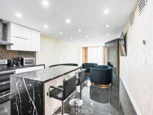 MLS #BB25174716 image #0