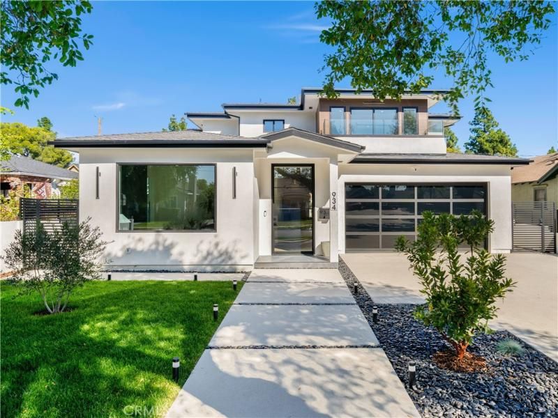 MLS #BB25175317 image #0