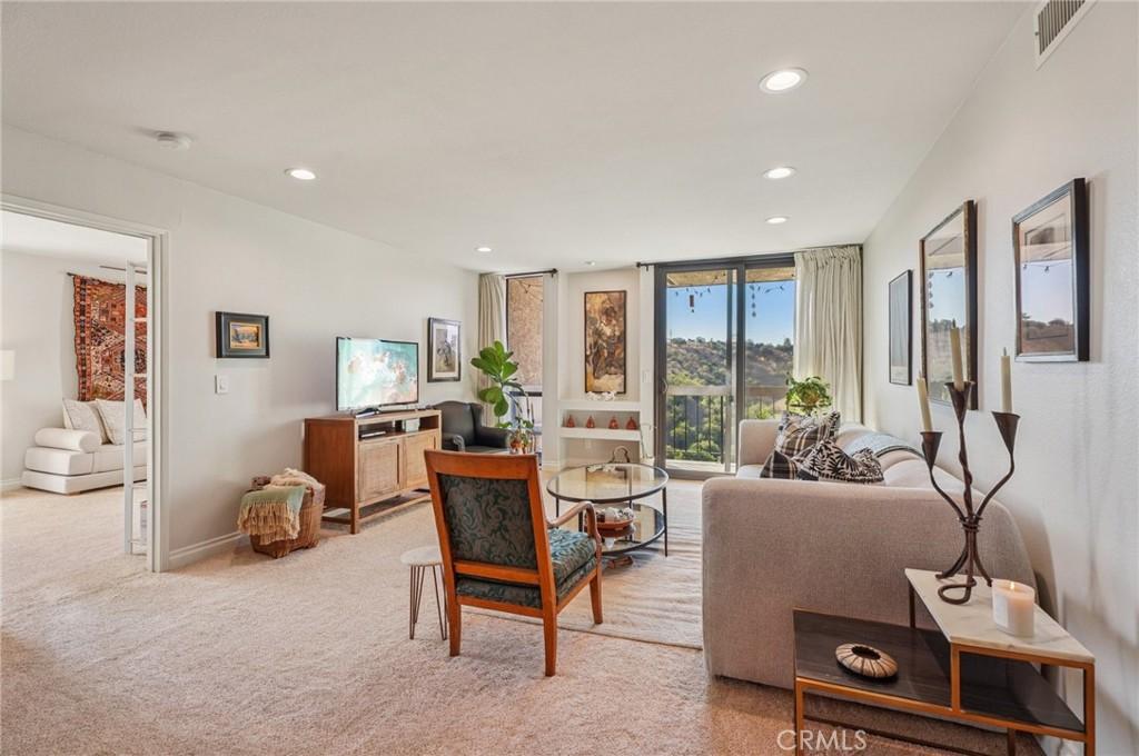 MLS #BB25197791 image #0