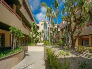 MLS #BB25242429 image #0