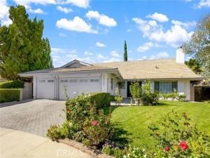 MLS #BB25242996 image #0