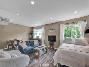 MLS #BB25243718 image #0