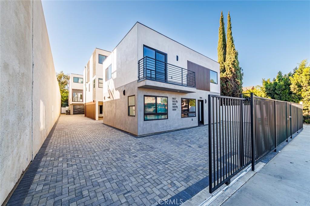 MLS #BB25269715 image #0