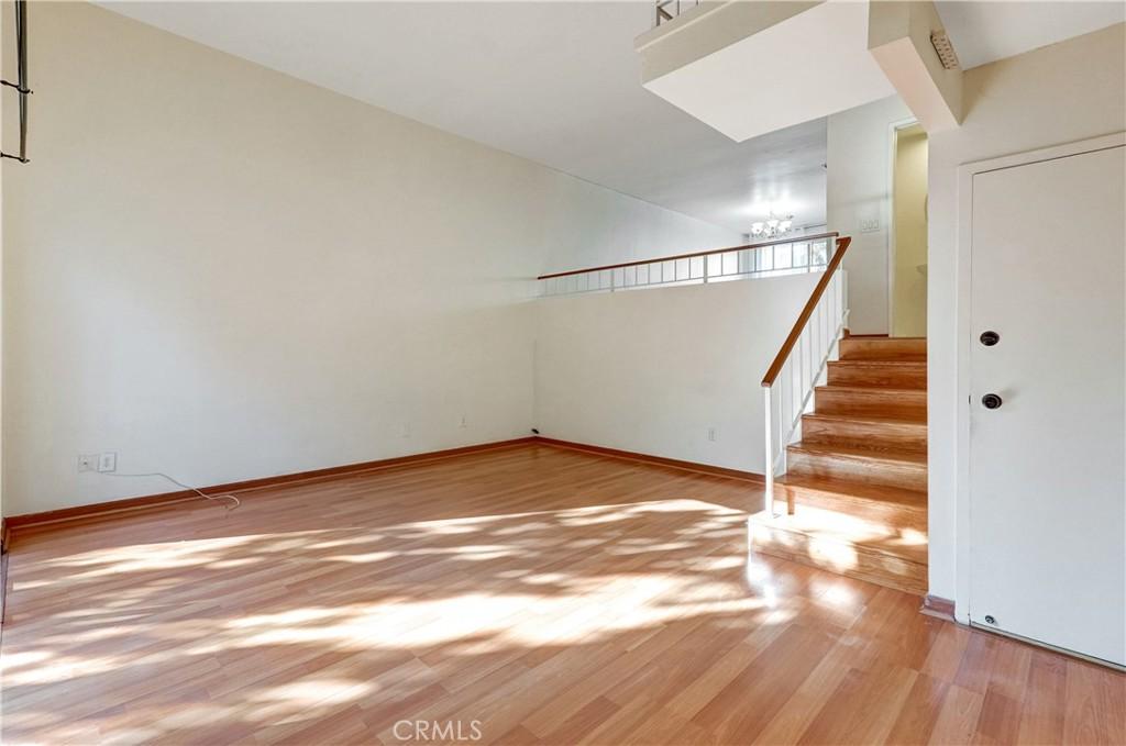 MLS #BB25272552 image #0