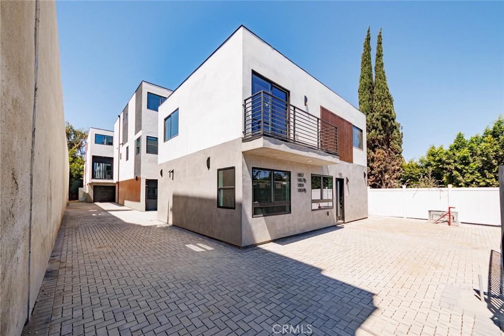 MLS #BB26009880 image #0