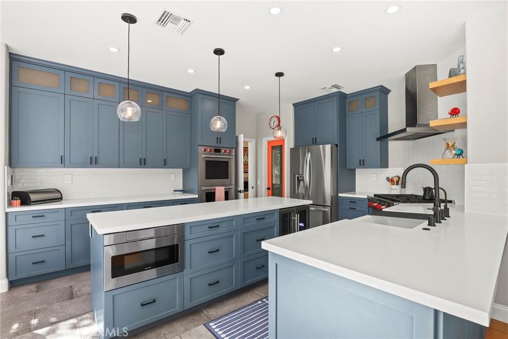 MLS #BB26041708 image #0