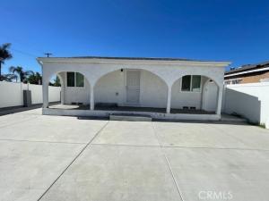 10802 Crockett ST Sun Valley CA 91352 | MLS #BB26090627 45 MLS #BB26090627 image #0