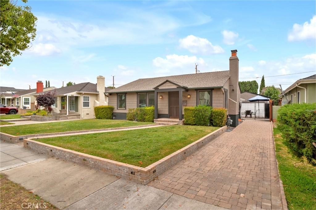 322 S Lincoln ST Burbank CA 91506 | MLS #BB26142412 45 MLS #BB26142412 image #0