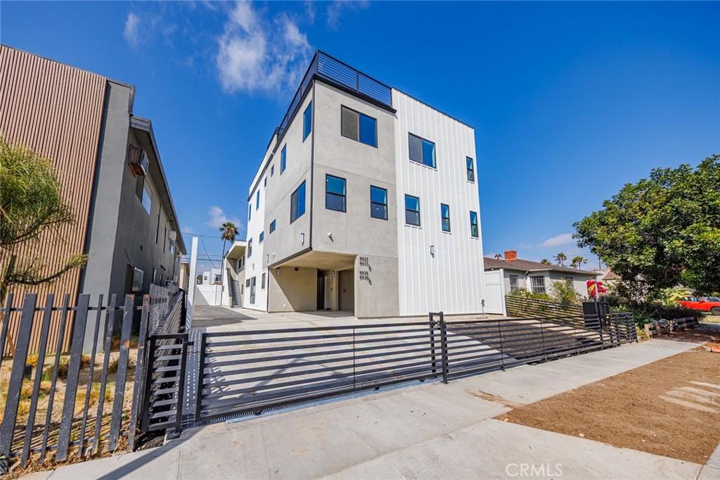 5933 Comey AV #3 Los Angeles CA 90034 | MLS #BB26149092 45 MLS #BB26149092 image #0