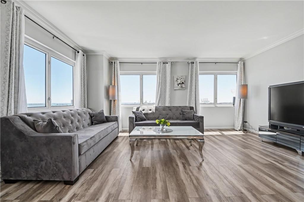 525 E Seaside WY #1109 Long Beach CA 90802 | MLS #BB26183744 45 MLS #BB26183744 image #0