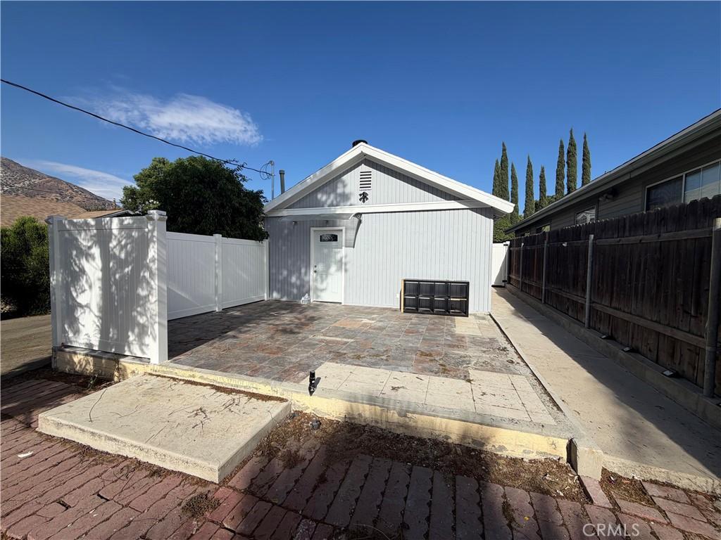 11034 Scoville Sunland CA 91040 | MLS #BB26196898 45 MLS #BB26196898 image #0