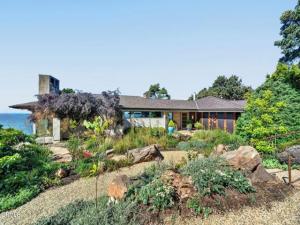 MLS #C1-11568 image #0