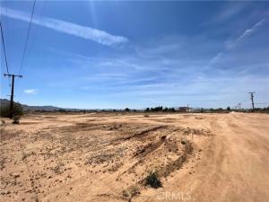 Viento Road Apple Valley CA 92308 | MLS #CV22206473 45 MLS #CV22206473 image #0