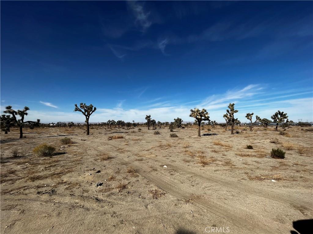 MLS #CV22234461 image #0