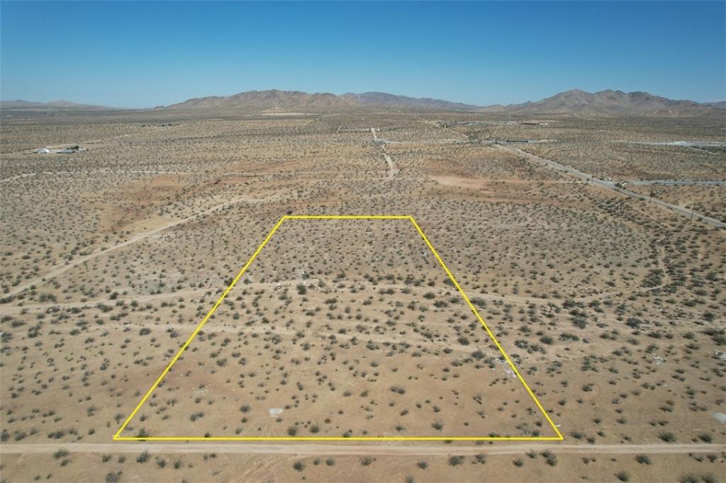 Apple Valley Land Apple Valley CA 92307 | MLS #CV23173784 45 MLS #CV23173784 image #0