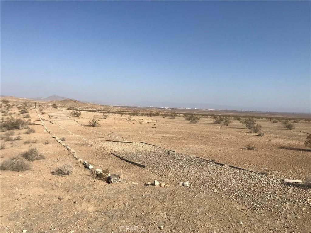 MLS #CV24014519 image #0