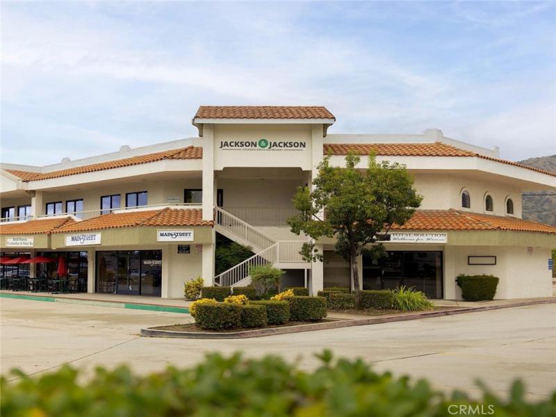 MLS #CV25033179 image #0