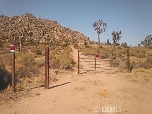 MLS #CV25063097 image #0