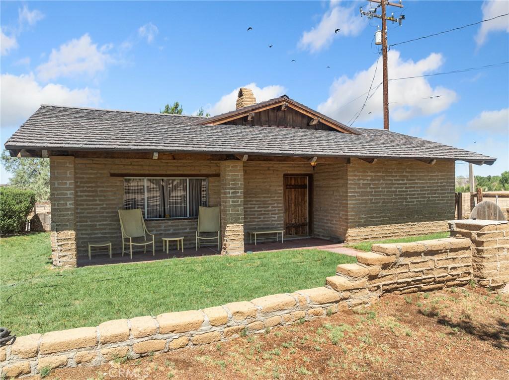 MLS #CV25068165 image #0