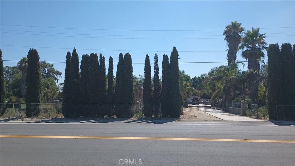 MLS #CV25068967 img 0