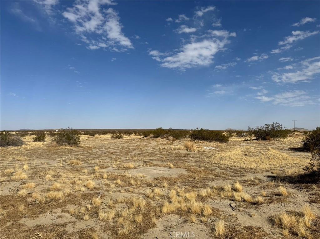 MLS #CV25083086 image #0