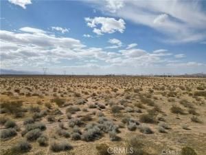 MLS #CV25121947 image #0