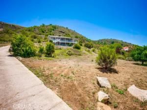 MLS #CV25123345 image #0