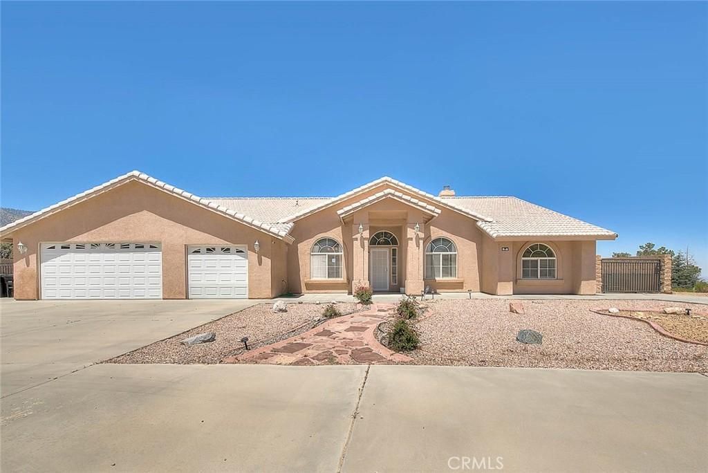 MLS #CV25124358 image #0