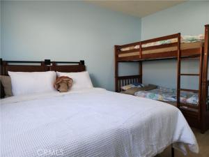 MLS #CV25134121 image #0