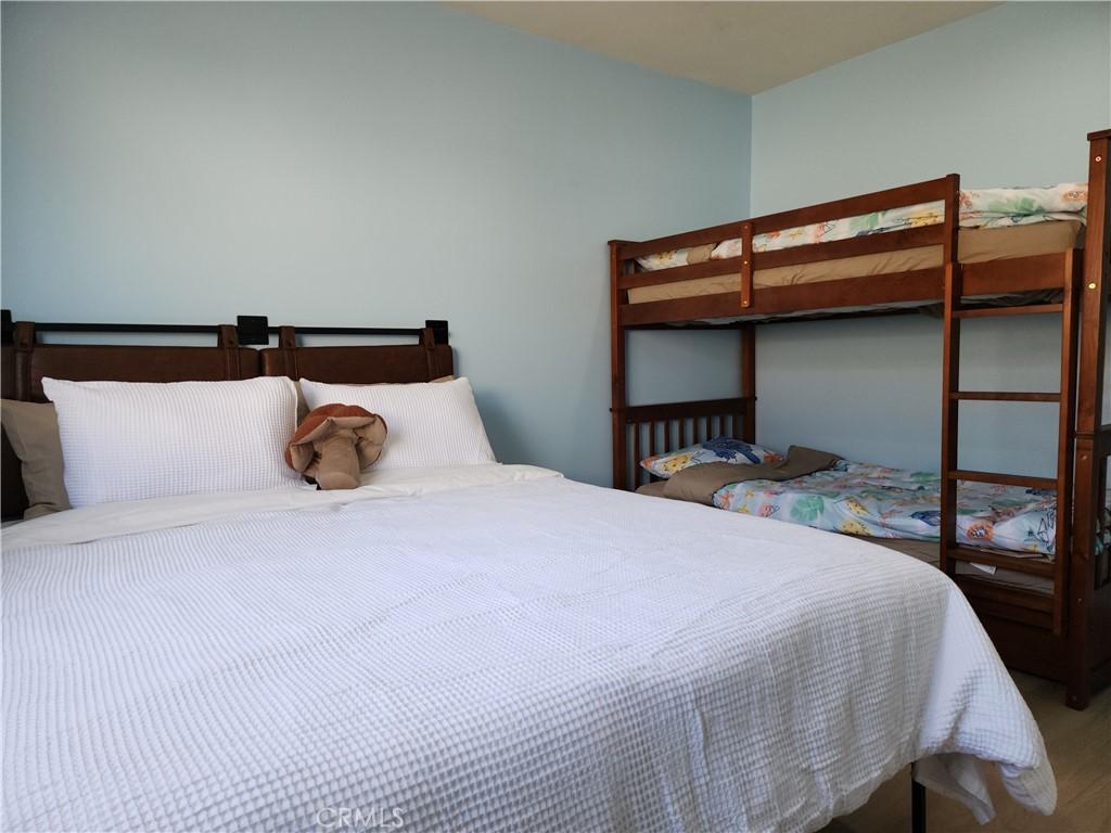 MLS #CV25134121 image #0