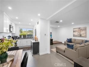 MLS #CV25136641 image #0