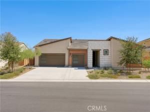 MLS #CV25146316 image #0