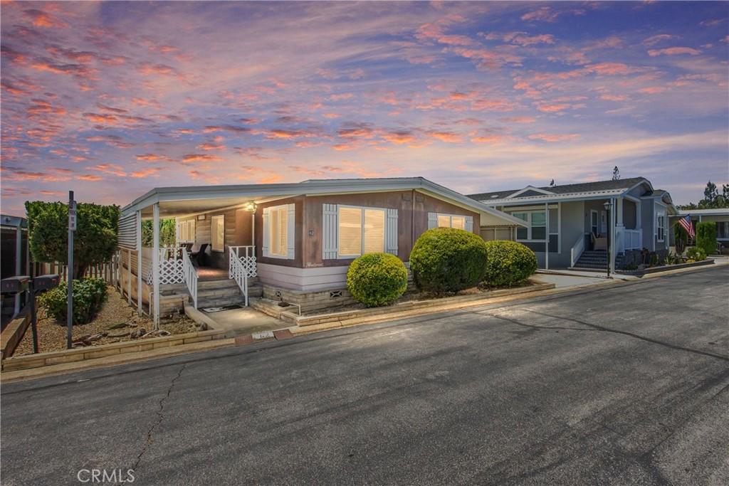 MLS #CV25148953 image #0