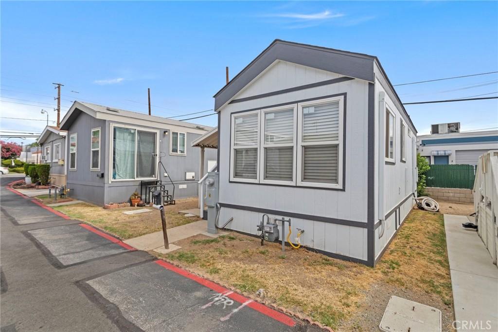MLS #CV25153751 image #0