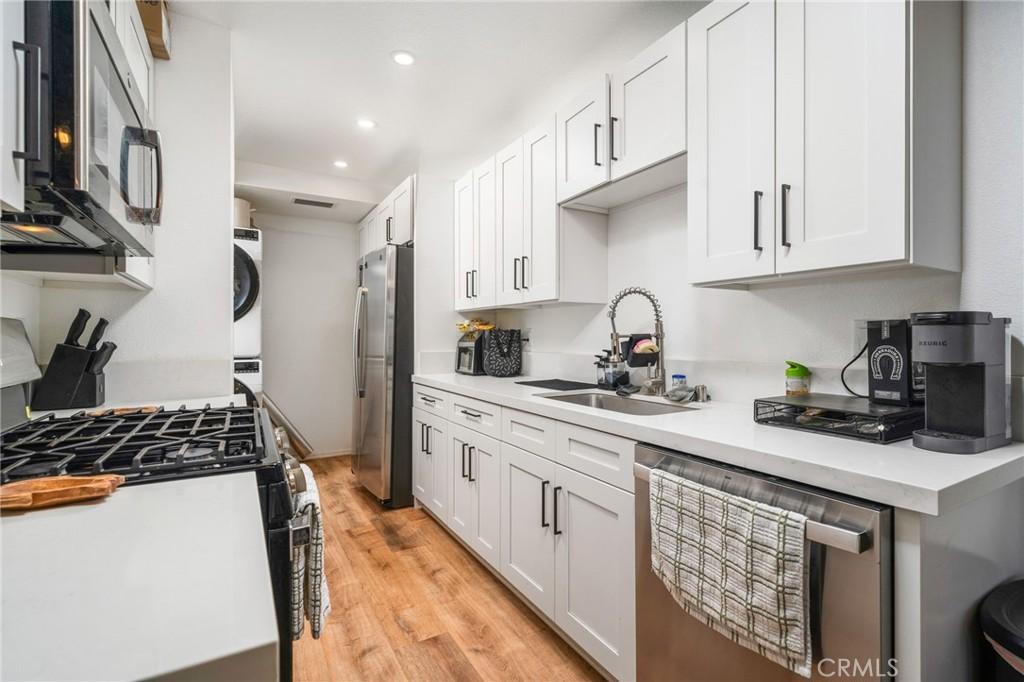 MLS #CV25159991 image #0