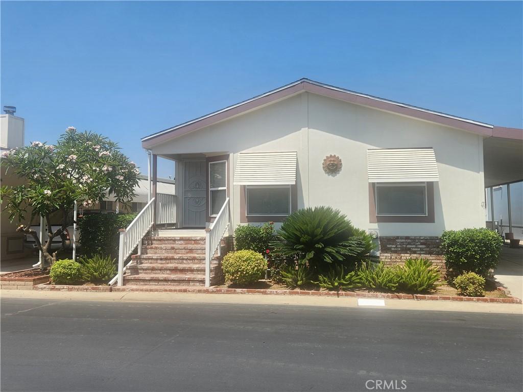 MLS #CV25160564 image #0