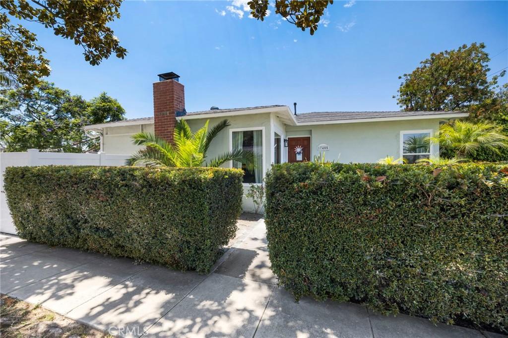 MLS #CV25161745 image #0